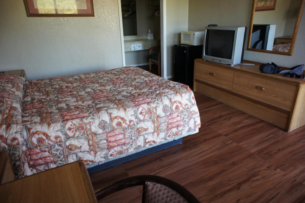 Executive Inn & Suites オレンジ 部屋 写真